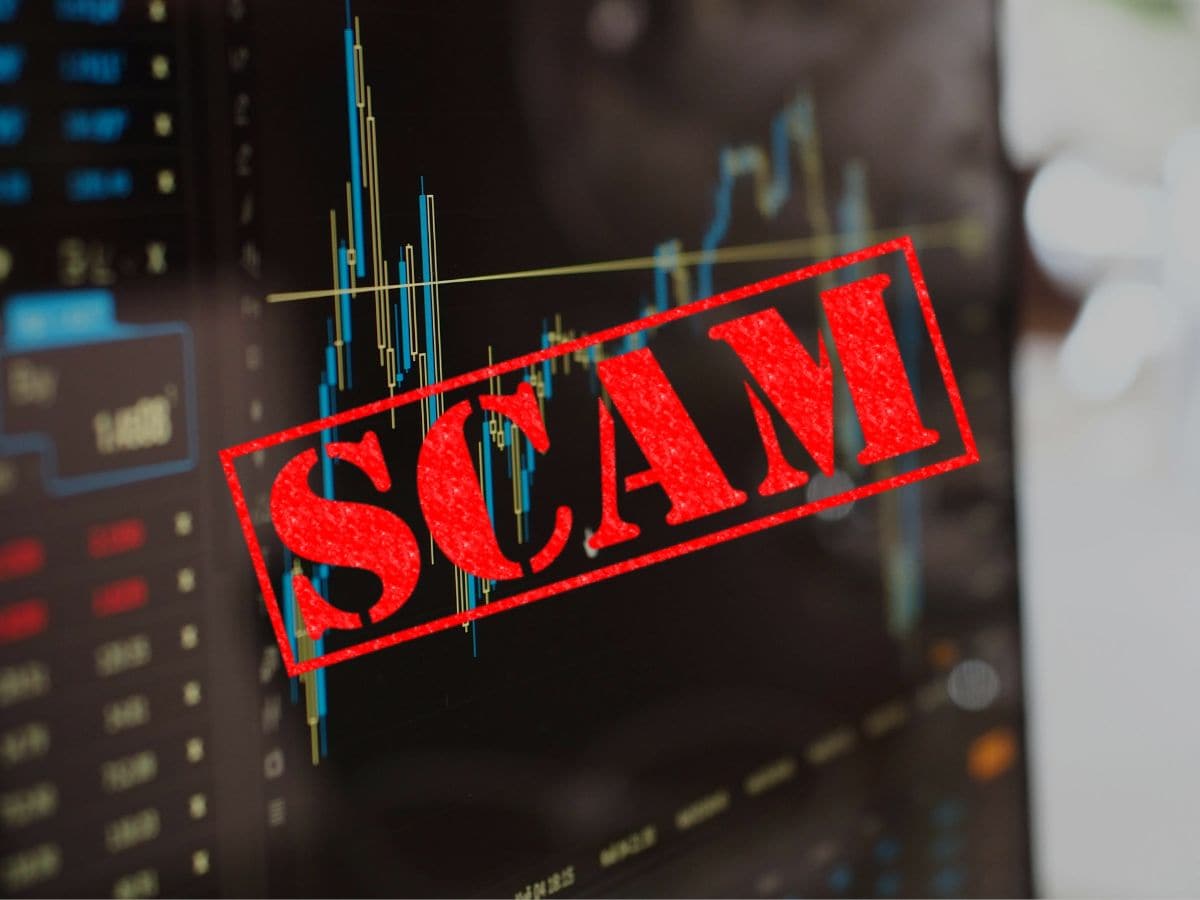 How Trading Investment Scammers Work